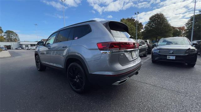 new 2025 Volkswagen Atlas car, priced at $46,757