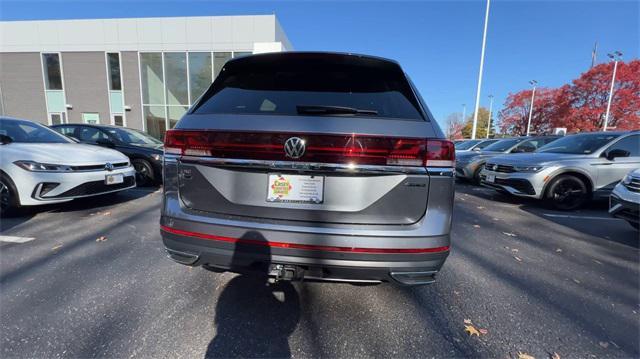 new 2025 Volkswagen Atlas car, priced at $46,810