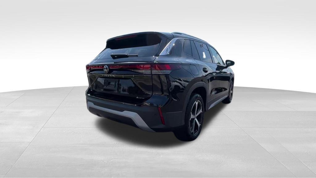 new 2025 Volkswagen Tiguan car, priced at $35,073