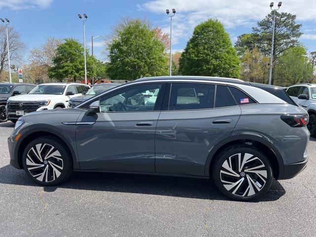 new 2025 Volkswagen ID.4 car, priced at $52,443