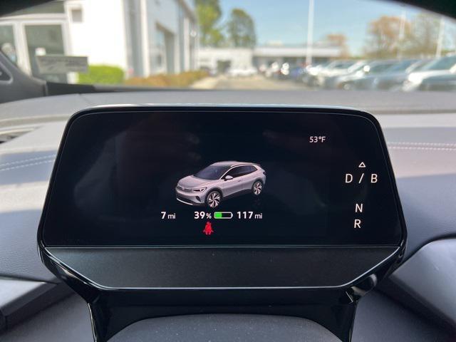 new 2025 Volkswagen ID.4 car, priced at $52,443