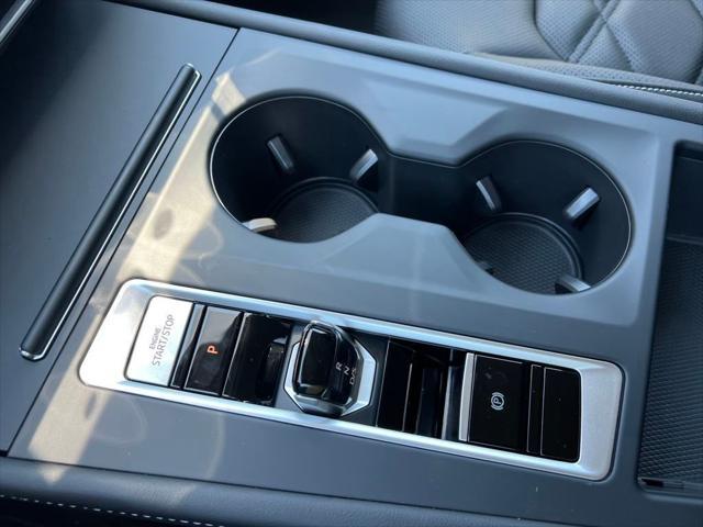new 2025 Volkswagen Atlas car, priced at $36,518