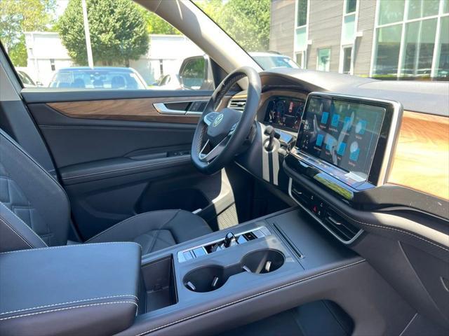 new 2025 Volkswagen Atlas car, priced at $36,518