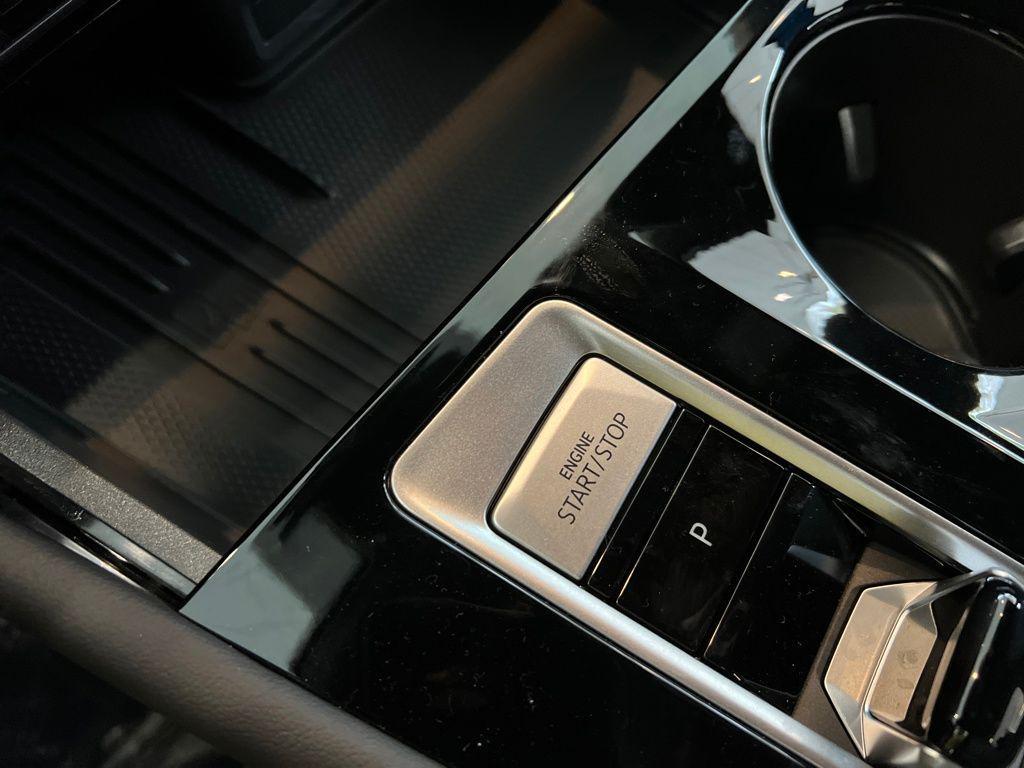 new 2025 Volkswagen Atlas Cross Sport car, priced at $39,937