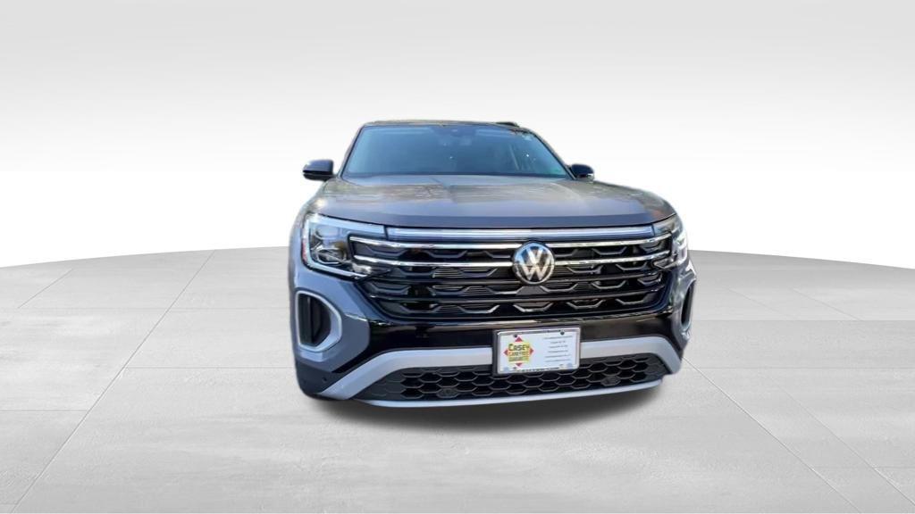 new 2026 Volkswagen Atlas car, priced at $47,579