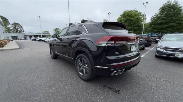 new 2024 Volkswagen Atlas Cross Sport car, priced at $45,742