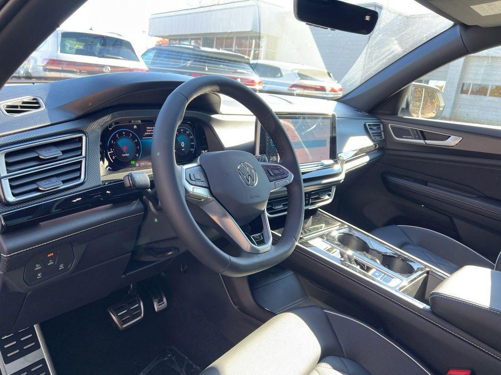 new 2026 Volkswagen Atlas Cross Sport car, priced at $53,456