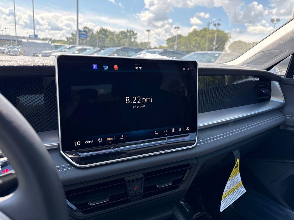 new 2025 Volkswagen Tiguan car, priced at $34,049