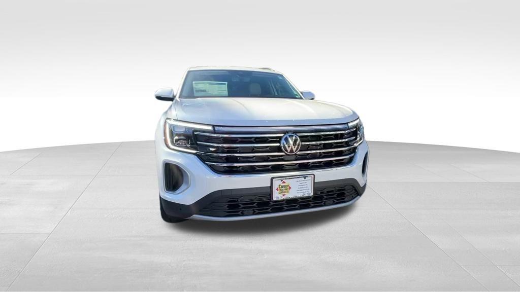 new 2026 Volkswagen Atlas car, priced at $45,411