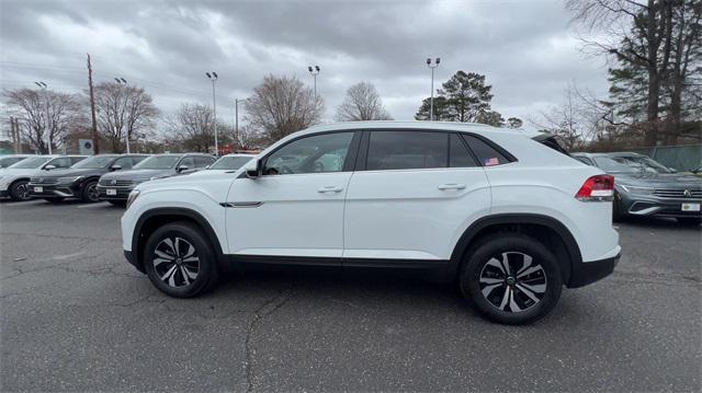 new 2025 Volkswagen Atlas Cross Sport car, priced at $37,794