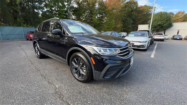 new 2024 Volkswagen Tiguan car, priced at $29,418