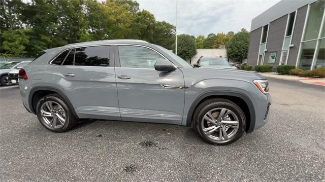 new 2024 Volkswagen Atlas Cross Sport car, priced at $45,650