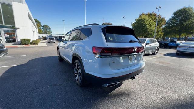 new 2024 Volkswagen Atlas car, priced at $39,451