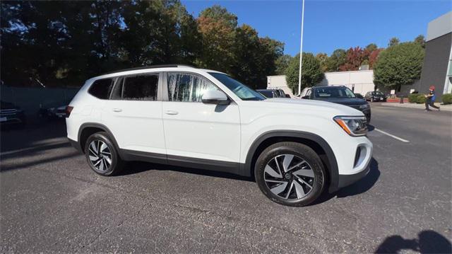 new 2024 Volkswagen Atlas car, priced at $39,451