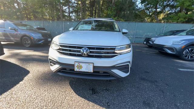 new 2024 Volkswagen Tiguan car, priced at $30,138