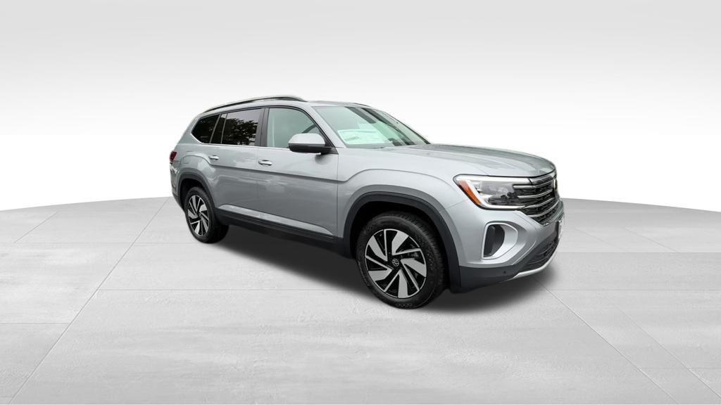 new 2026 Volkswagen Atlas car, priced at $45,908