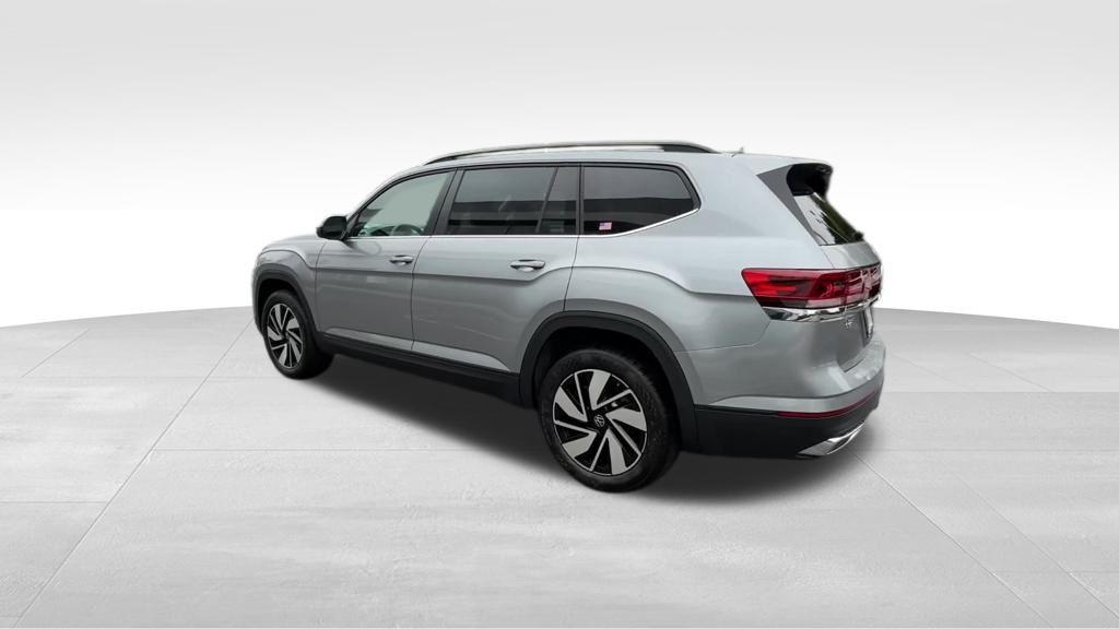 new 2026 Volkswagen Atlas car, priced at $45,908