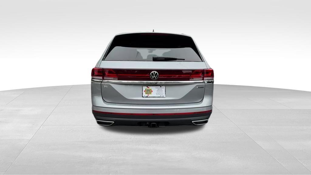 new 2026 Volkswagen Atlas car, priced at $45,908
