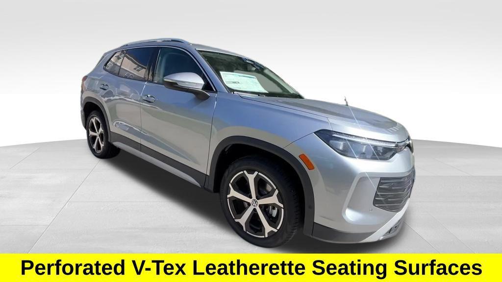 new 2025 Volkswagen Tiguan car, priced at $33,018