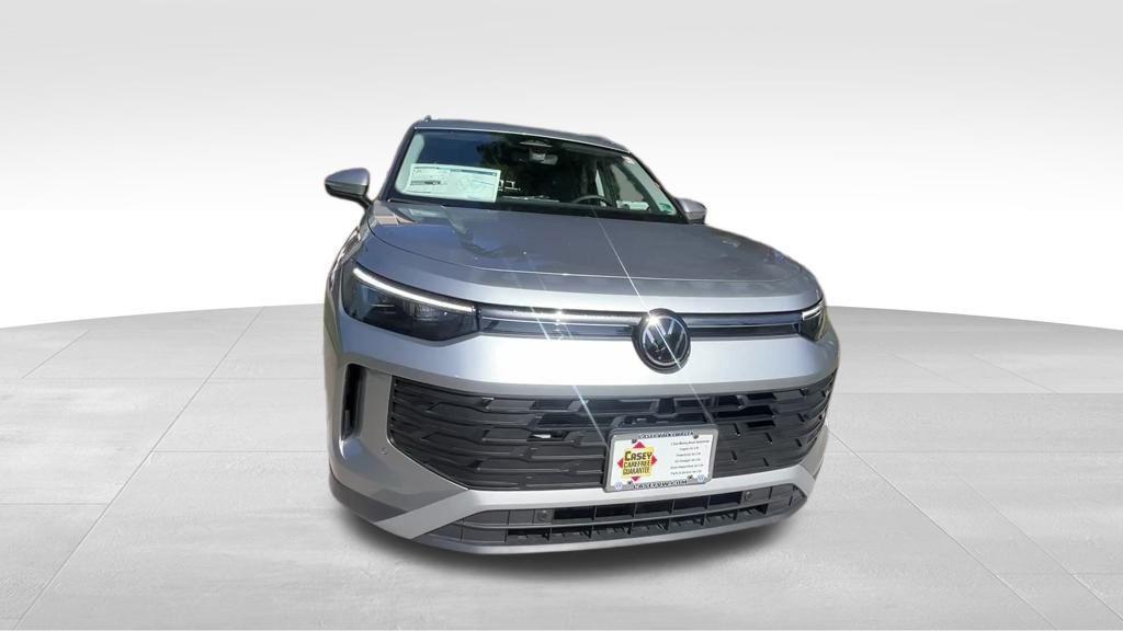 new 2025 Volkswagen Tiguan car, priced at $34,018