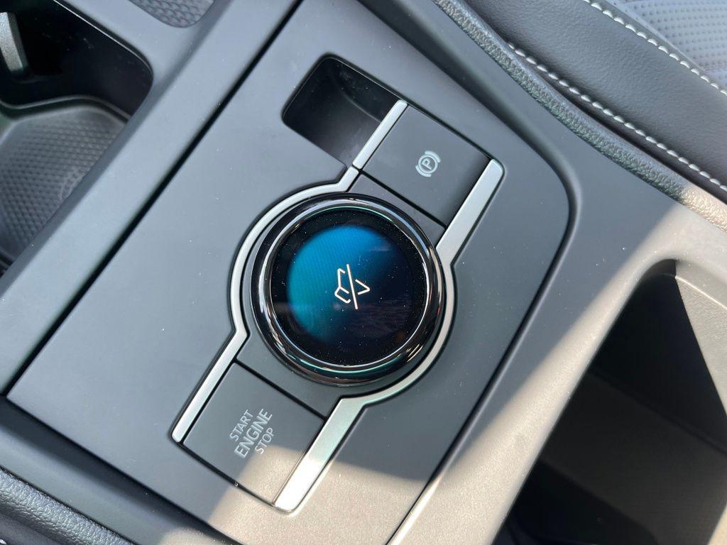 new 2025 Volkswagen Tiguan car, priced at $34,018