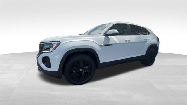 new 2025 Volkswagen Atlas Cross Sport car, priced at $43,699
