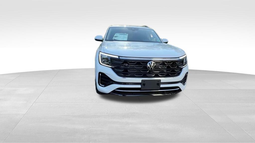 new 2026 Volkswagen Atlas car, priced at $54,624