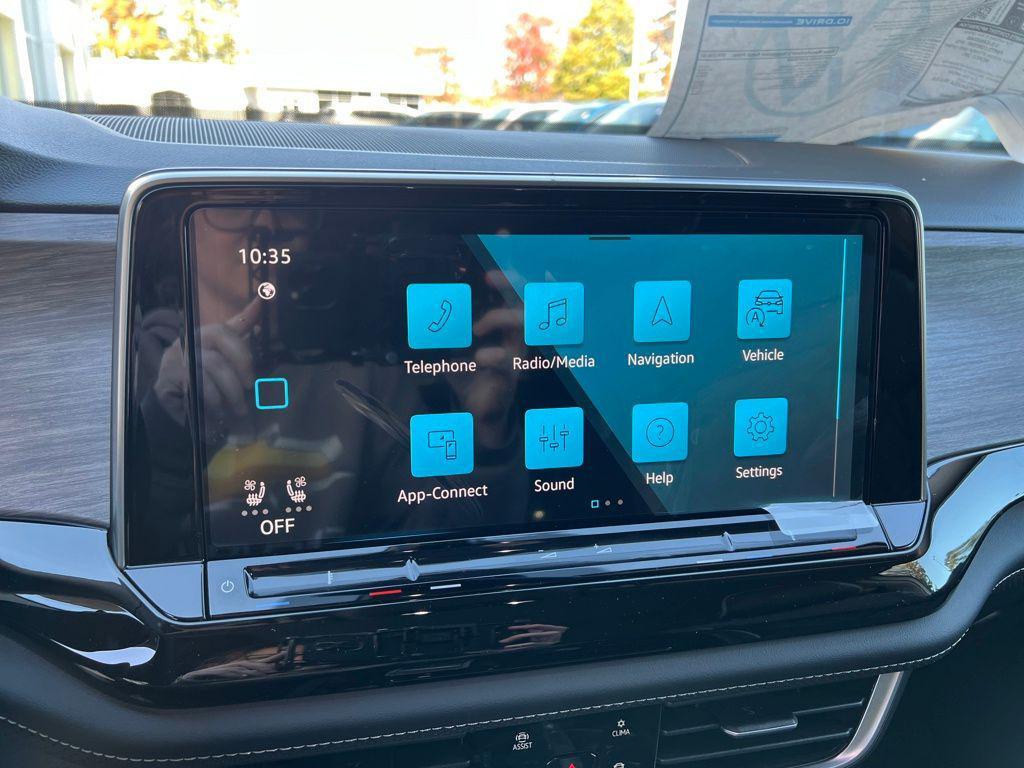 new 2026 Volkswagen Atlas car, priced at $54,624