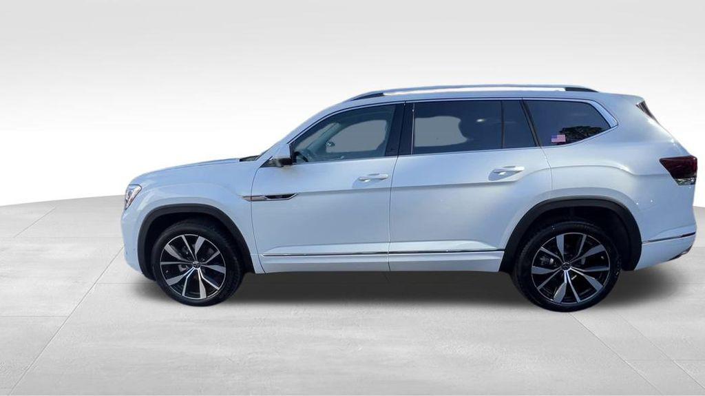 new 2026 Volkswagen Atlas car, priced at $54,624