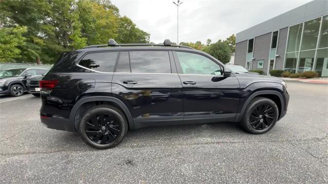 new 2024 Volkswagen Atlas car, priced at $40,908