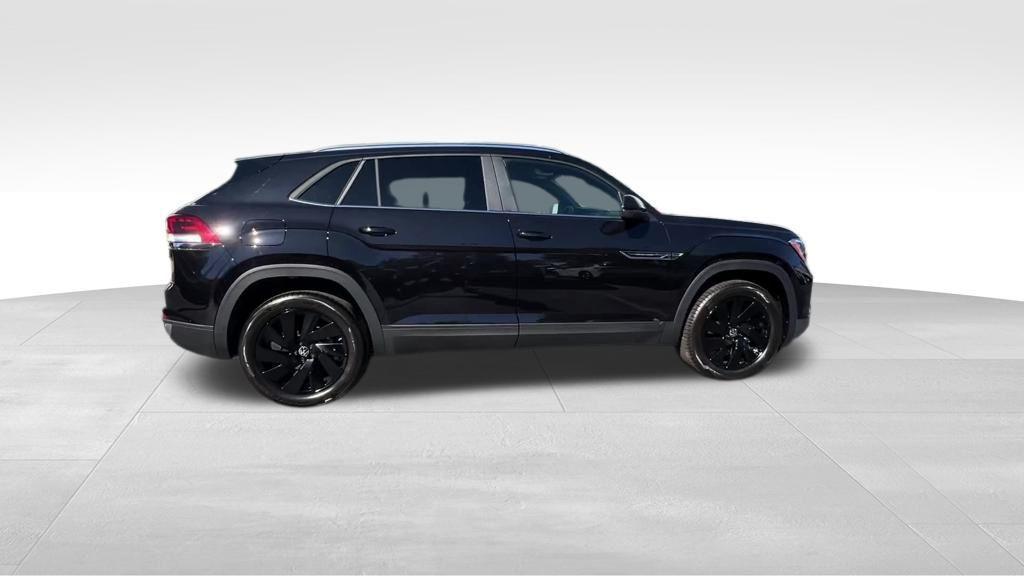 new 2026 Volkswagen Atlas Cross Sport car, priced at $46,101