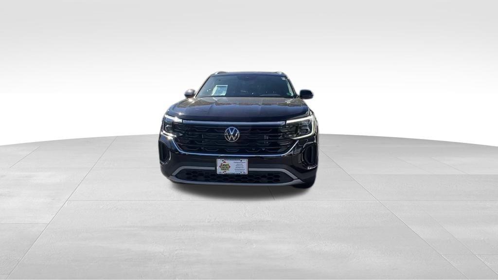 new 2026 Volkswagen Atlas Cross Sport car, priced at $46,101