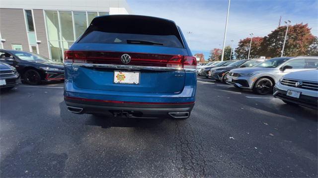 new 2025 Volkswagen Atlas car, priced at $46,757