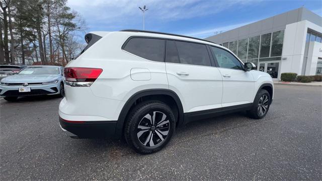 new 2025 Volkswagen Atlas car, priced at $36,518