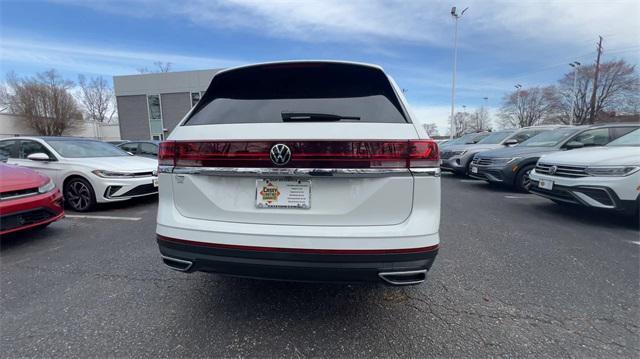 new 2025 Volkswagen Atlas car, priced at $36,518