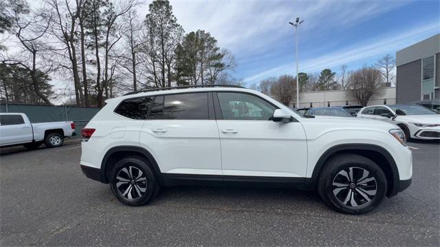 new 2025 Volkswagen Atlas car, priced at $36,518