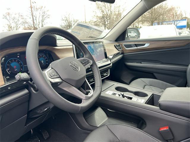 new 2025 Volkswagen Atlas car, priced at $36,518