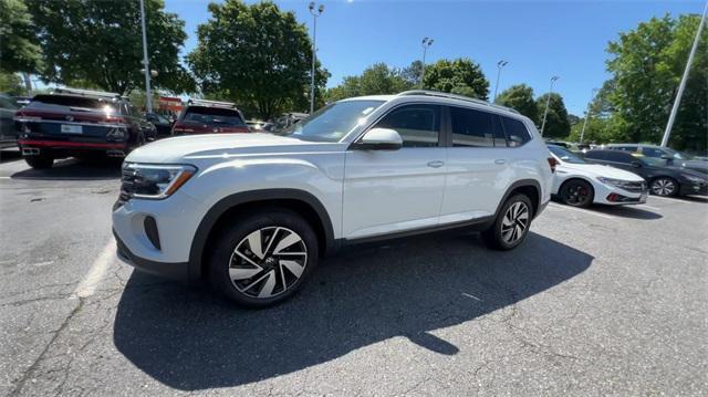 new 2024 Volkswagen Atlas car, priced at $45,347