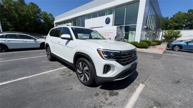 new 2024 Volkswagen Atlas car, priced at $45,347