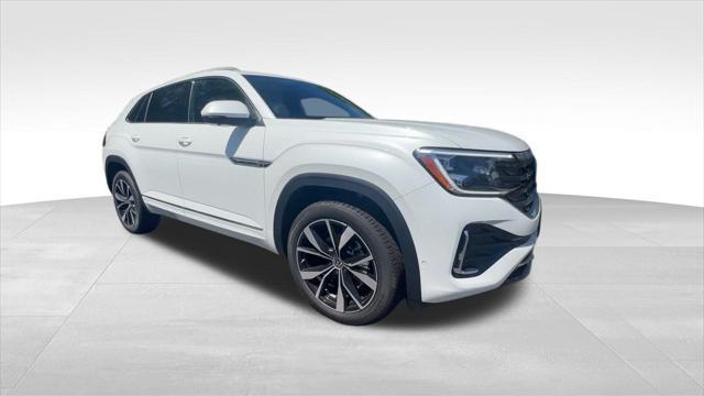 new 2025 Volkswagen Atlas Cross Sport car, priced at $51,834