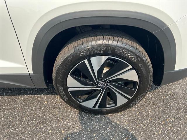 new 2025 Volkswagen Taos car, priced at $32,921