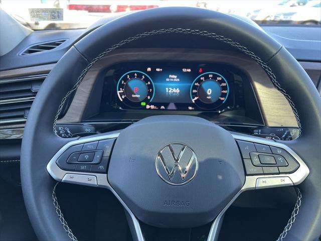 new 2025 Volkswagen Atlas car, priced at $47,020