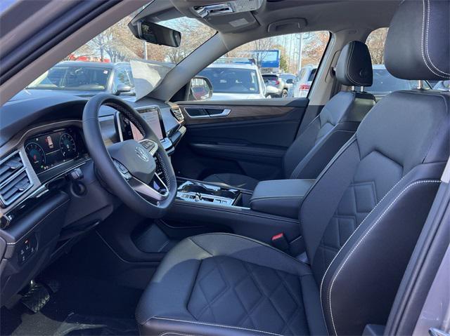 new 2025 Volkswagen Atlas car, priced at $46,020