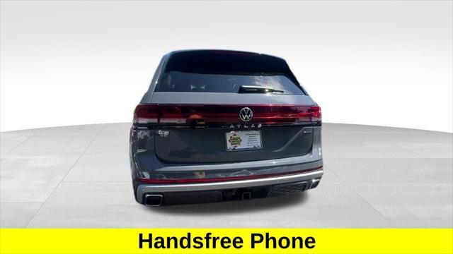 new 2025 Volkswagen Atlas car, priced at $43,726