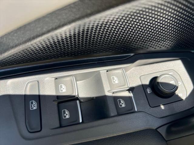 new 2025 Volkswagen Tiguan car, priced at $32,589