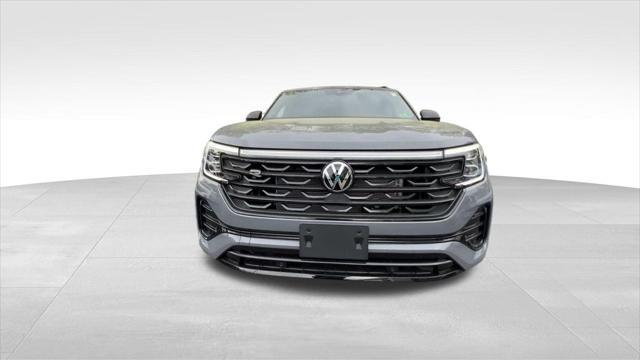 new 2025 Volkswagen Atlas Cross Sport car, priced at $49,629