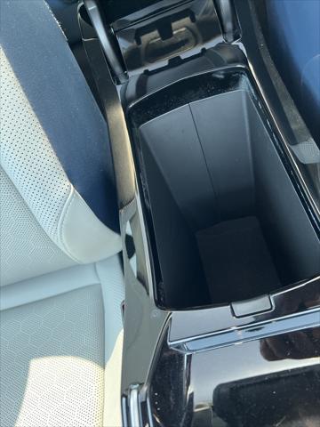 new 2025 Volkswagen ID.4 car, priced at $46,007