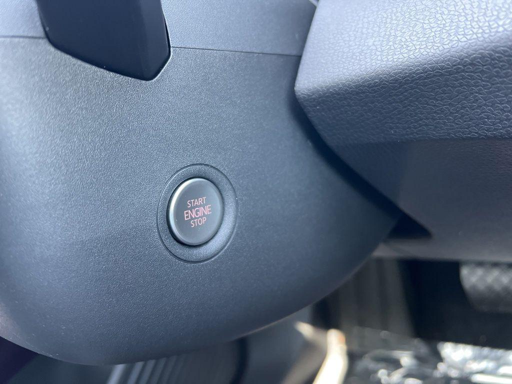 new 2025 Volkswagen ID.4 car, priced at $46,007