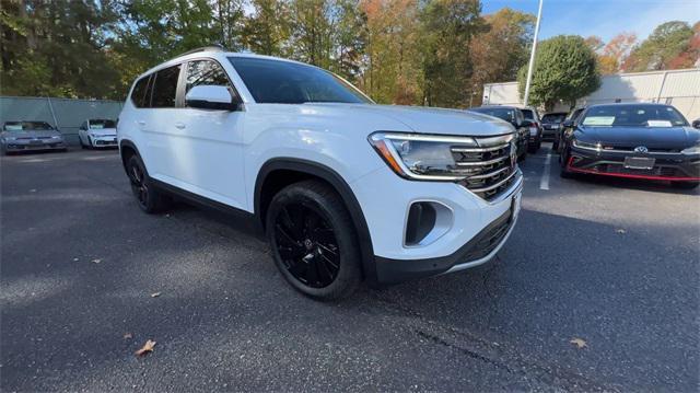 new 2025 Volkswagen Atlas car, priced at $46,757