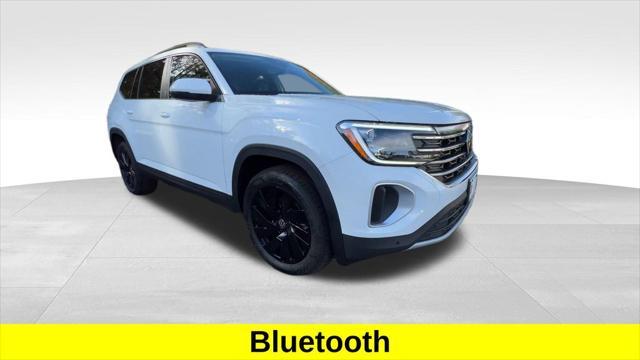 new 2025 Volkswagen Atlas car, priced at $45,810